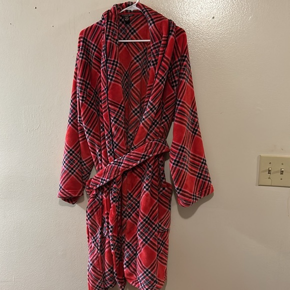 NWOT Victoria's Secret Fleece Plaid Kimono Robe Tie-Waist Pocket Red Pink SZ XXL - Picture 2 of 8